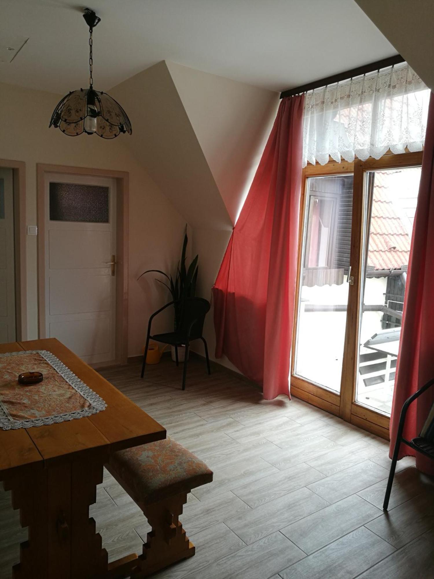 Revesz Vendeghaz Hotell Harkány Exteriör bild