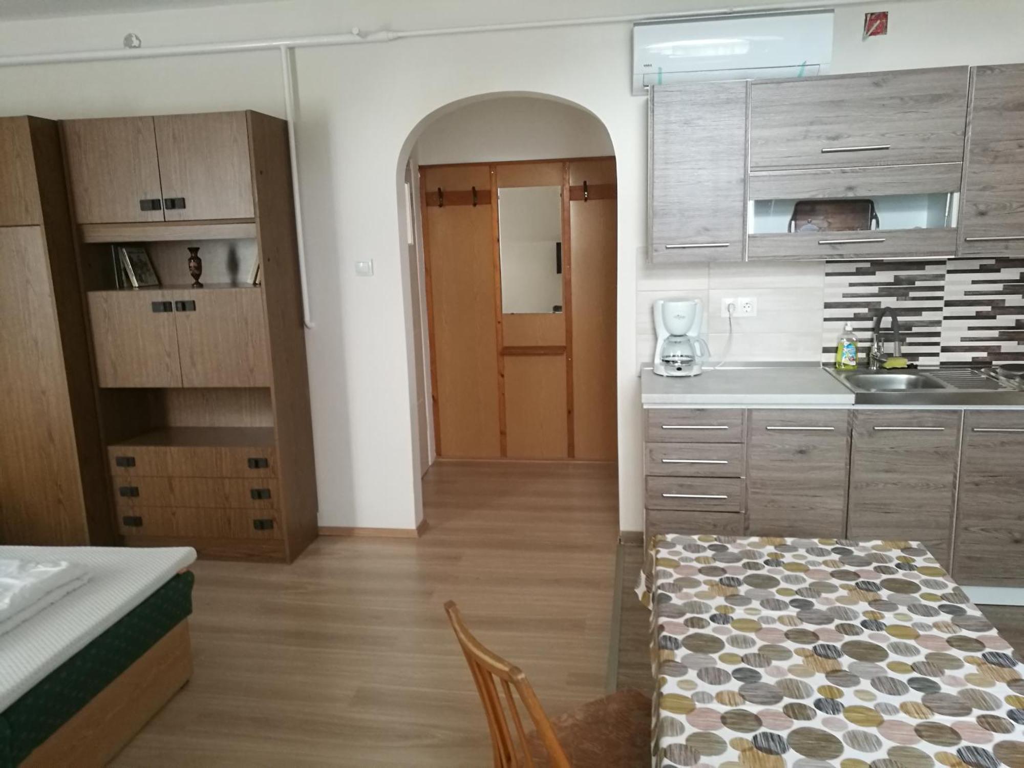 Revesz Vendeghaz Hotell Harkány Exteriör bild